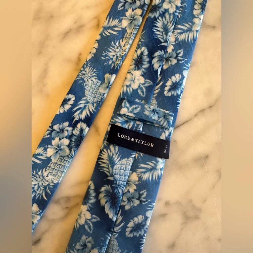 Lord & Taylor Blue Floral Hawaiian Neck Tie - Youth